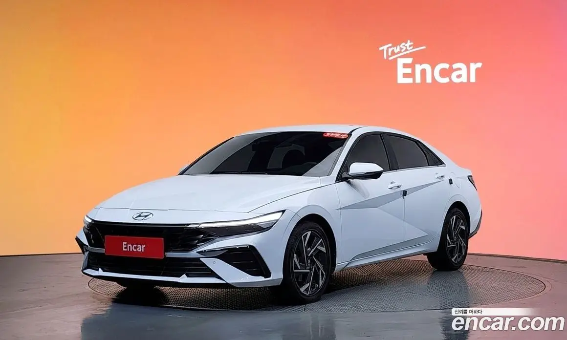 Hyundai Avante 2023 1.6 автомат (гидро), фото 20