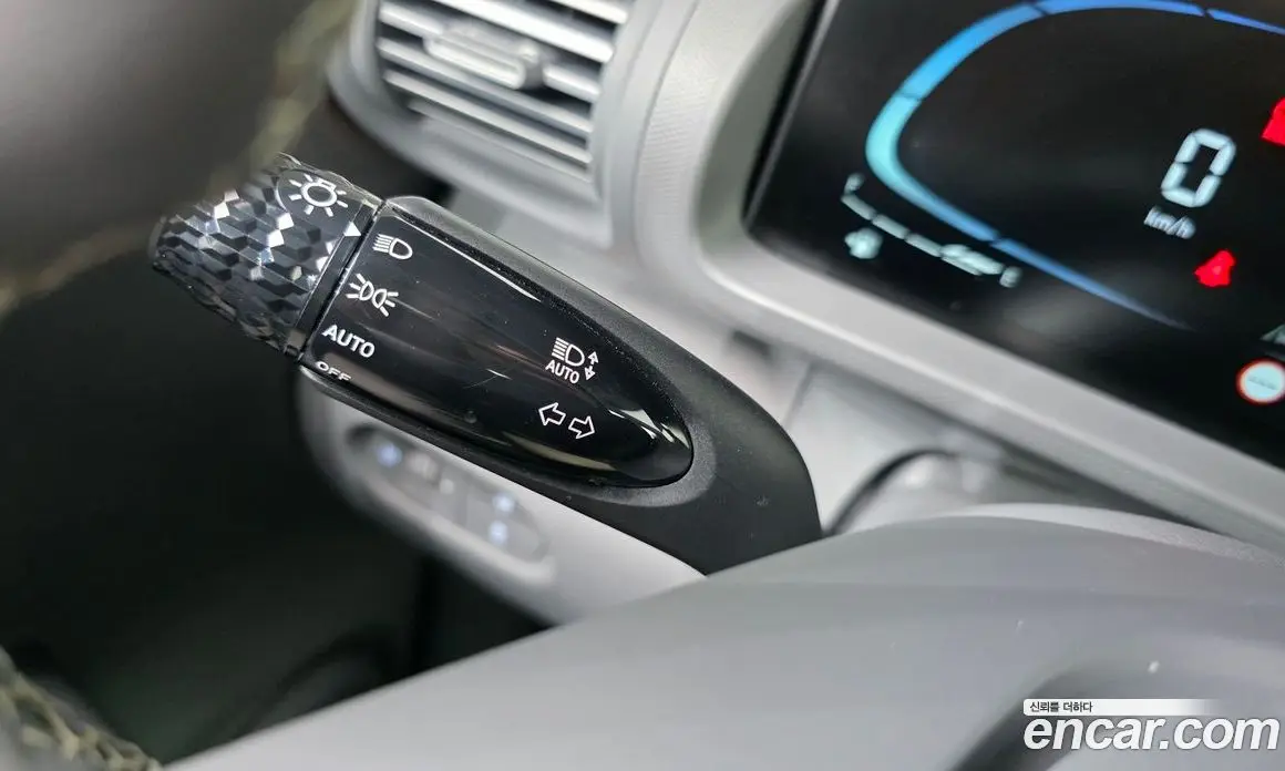 Hyundai Casper 2021 1.0 автомат (гидро), фото 27