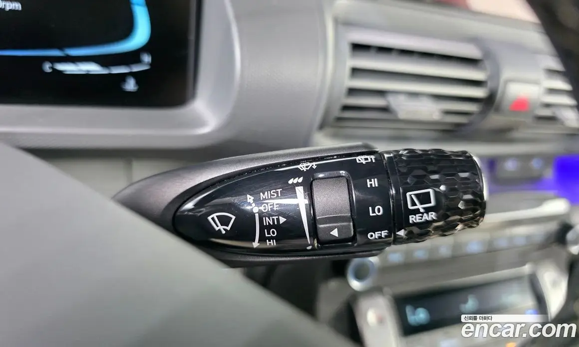 Hyundai Casper 2021 1.0 автомат (гидро), фото 28