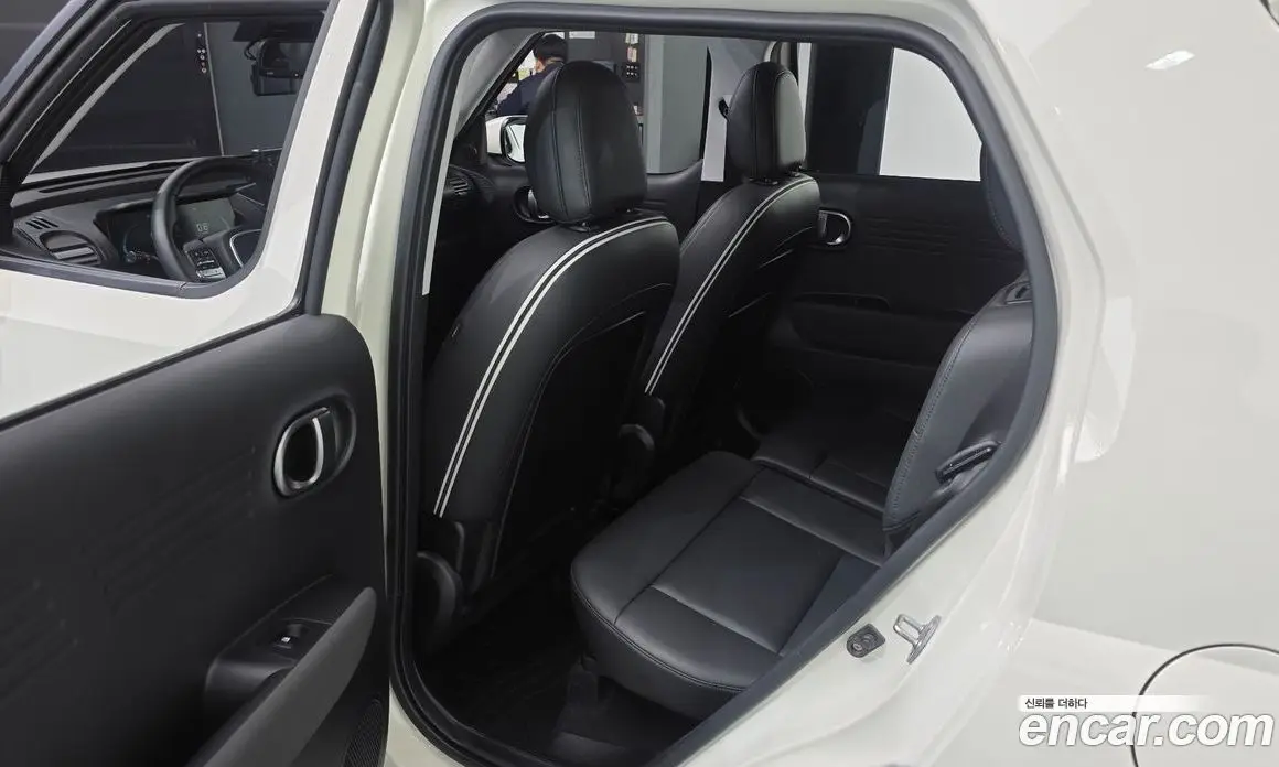 Hyundai Casper 2024 1.0 автомат (гидро), фото 17