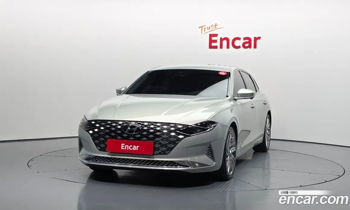 Hyundai Grandeur 2022 3.3 автомат (гидро), фото 3