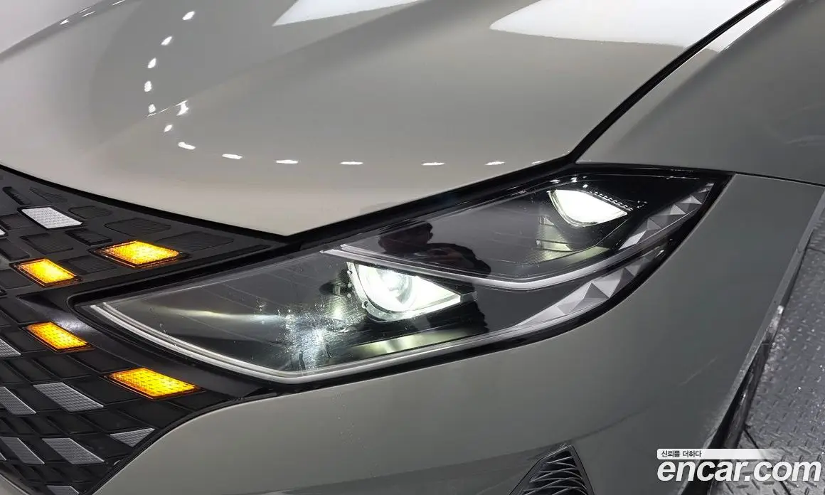 Hyundai Grandeur 2022 3.3 автомат (гидро), фото 8