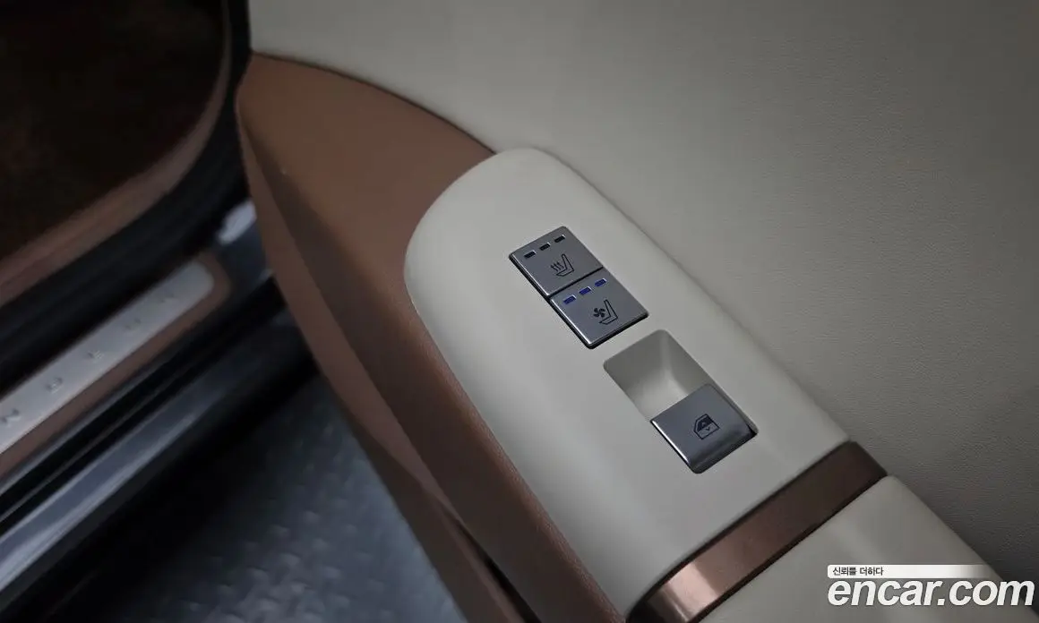 Hyundai Grandeur 2023 3.5 автомат (гидро), фото 19