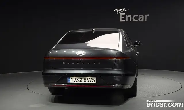 Hyundai Grandeur 2023 3.5 автомат (гидро), миниатюра 4