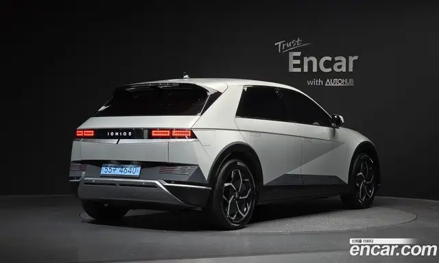 Hyundai Ioniq 5 2023 0.1 автомат (гидро), миниатюра 2