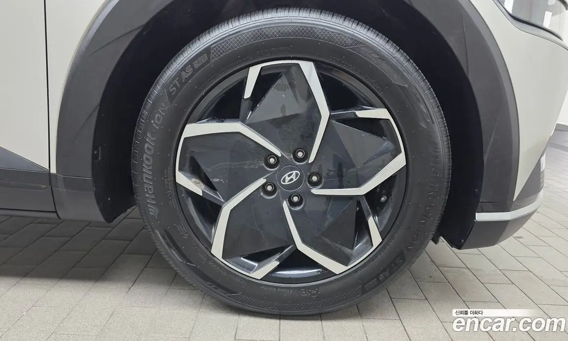 Hyundai Ioniq 5 2023 0.1 автомат (гидро), фото 7