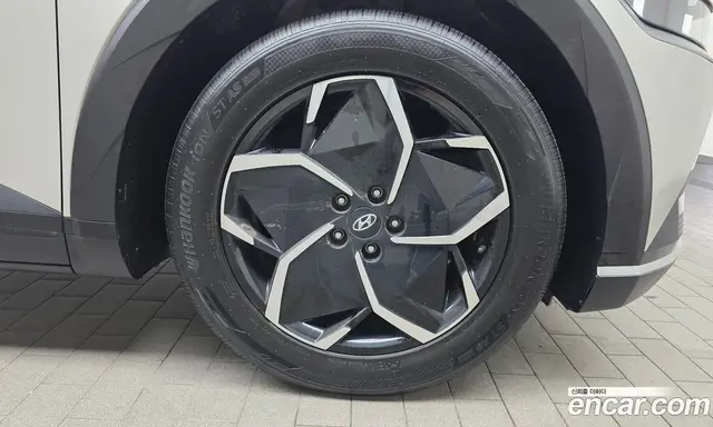 Hyundai Ioniq 5 2023 0.1 автомат (гидро), миниатюра 7