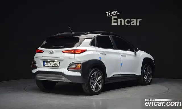 Hyundai Kona 2018 1.6 автомат (гидро), миниатюра 2