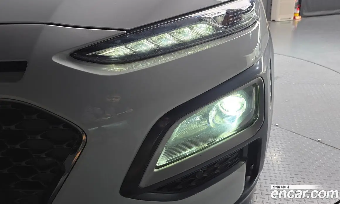 Hyundai Kona 2018 1.6 автомат (гидро), фото 8