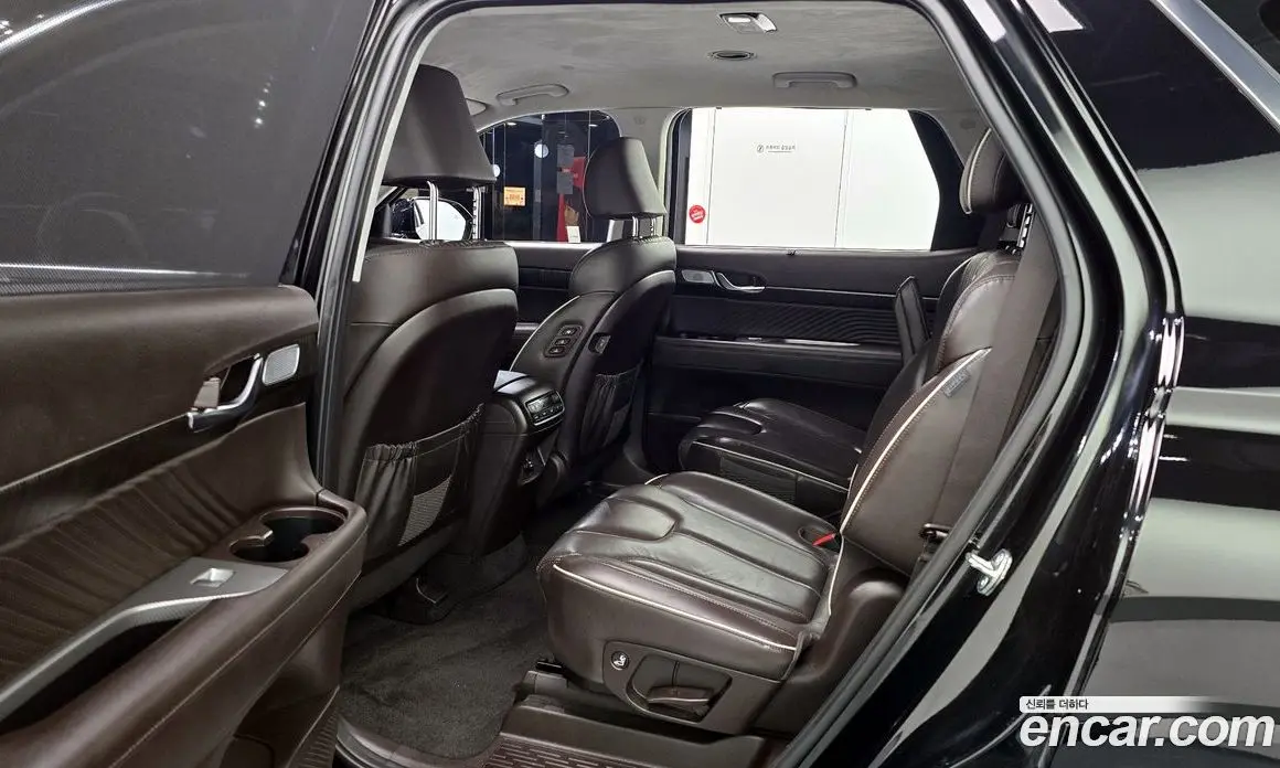 Hyundai Palisade 2023 2.2 автомат (гидро), фото 13