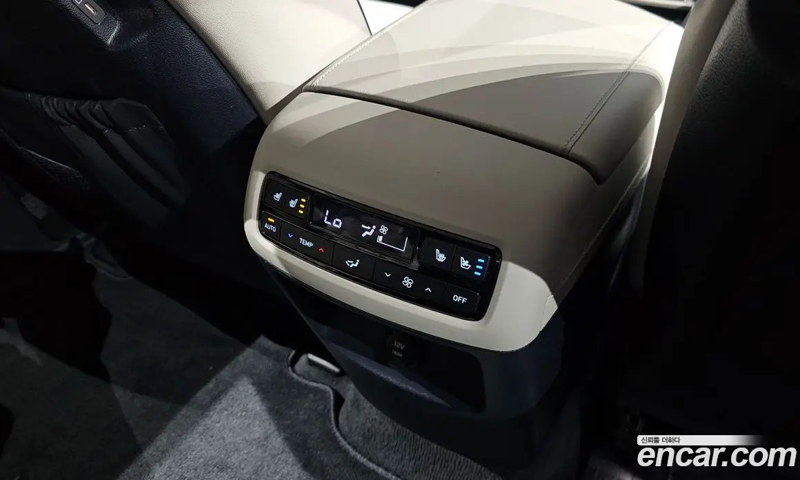 Hyundai Palisade 2024 2.2 автомат (гидро), фото 31