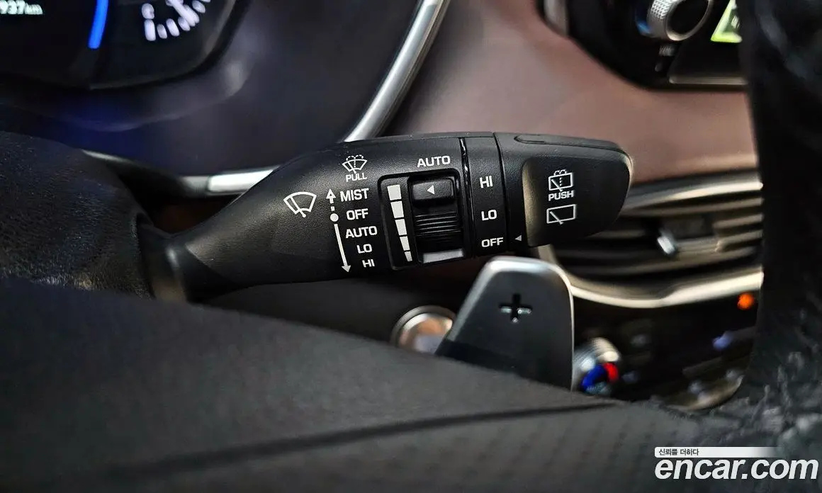 Hyundai Santa Fe 2019 2.0 автомат (гидро), фото 18