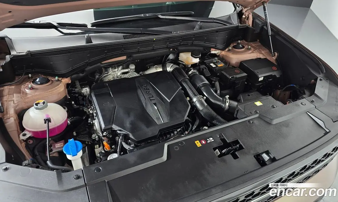 Hyundai Santa Fe 2024 2.5 автомат (гидро), фото 6