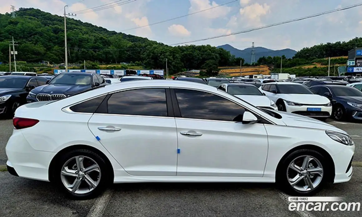 Hyundai Sonata 2017 2.0 автомат (гидро), фото 18