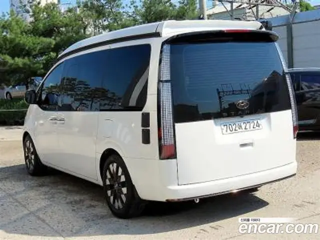 Hyundai Staria 2024 2.2 автомат (гидро), миниатюра 2