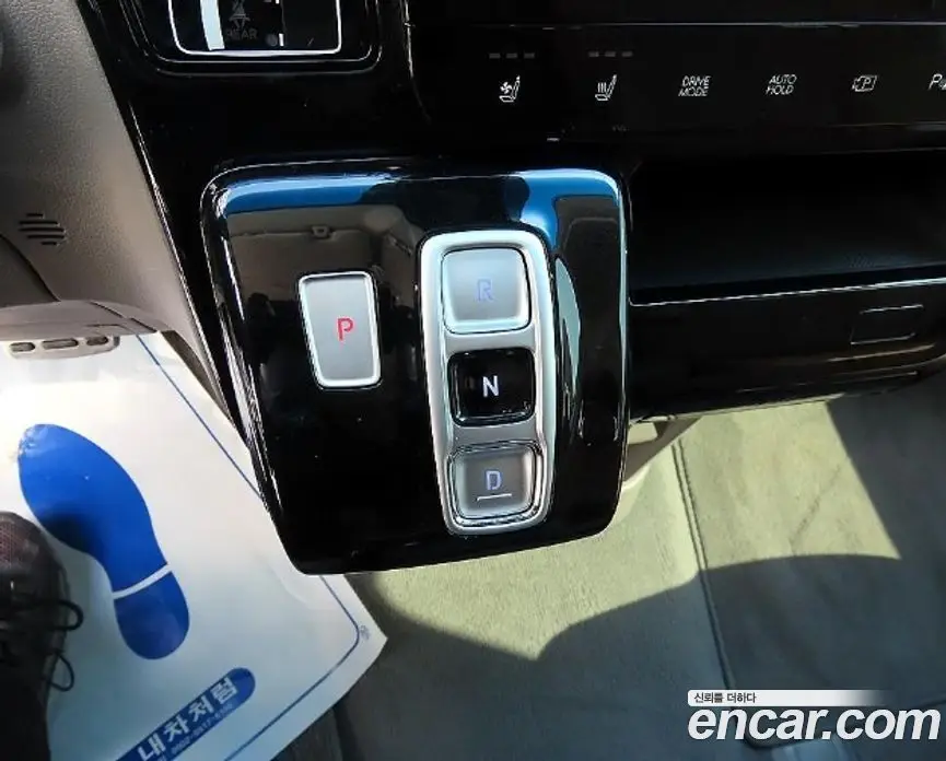 Hyundai Staria 2024 2.2 автомат (гидро), фото 14