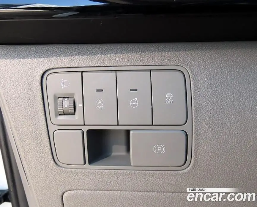 Hyundai Staria 2024 2.2 автомат (гидро), фото 16