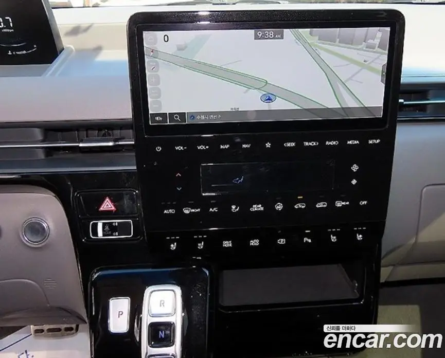 Hyundai Staria 2024 2.2 автомат (гидро), фото 17
