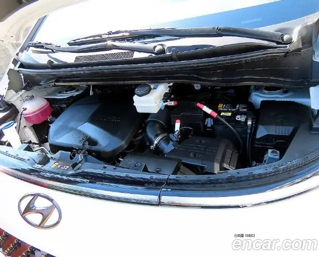 Hyundai Staria 2024 2.2 автомат (гидро), миниатюра 6