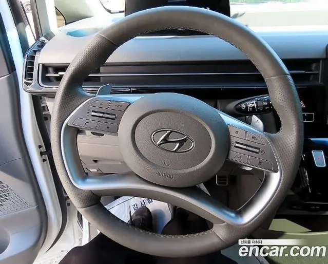 Hyundai Staria 2024 2.2 автомат (гидро), миниатюра 9