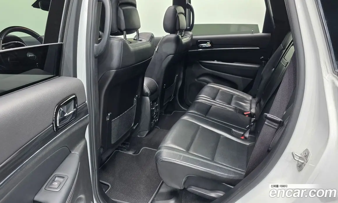Jeep Cherokee 2021 3.6 автомат (гидро), фото 18