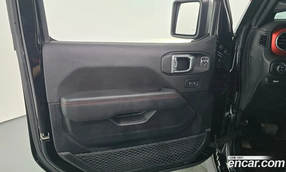 Jeep Gladiator 2021 3.6 автомат (гидро), фото 14