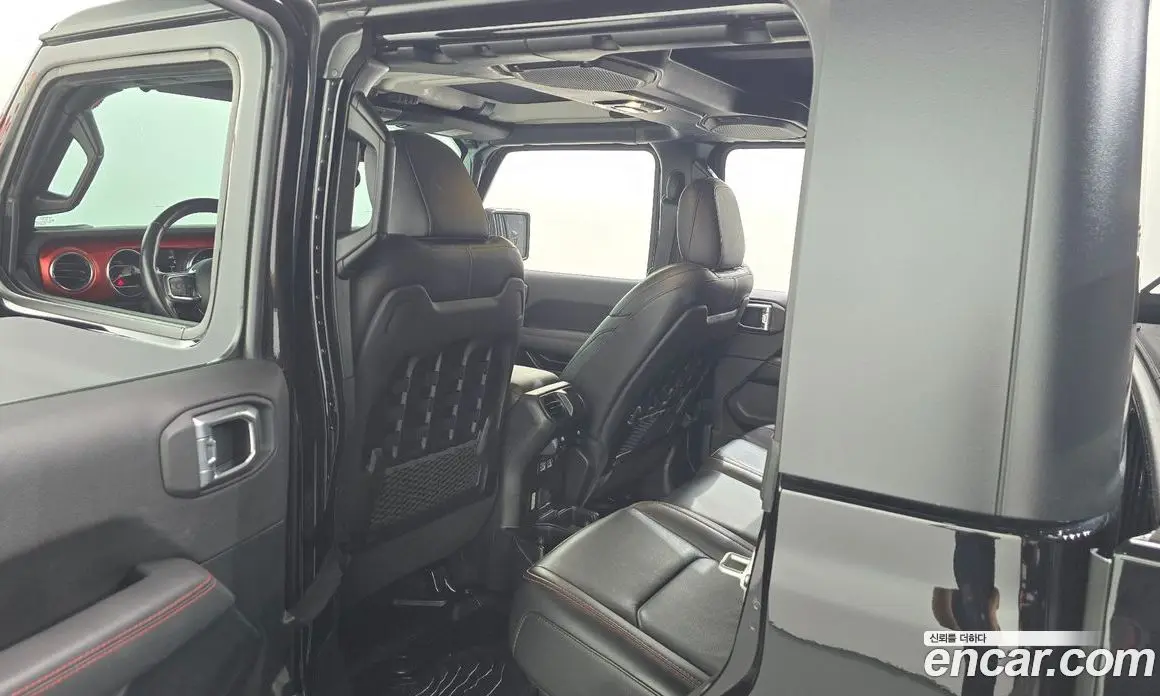 Jeep Gladiator 2021 3.6 автомат (гидро), фото 24