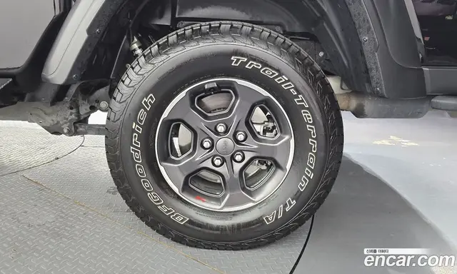 Jeep Gladiator 2021 3.6 автомат (гидро), миниатюра 7