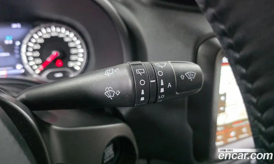 Jeep Renegade 2021 2.4 автомат (гидро), фото 27