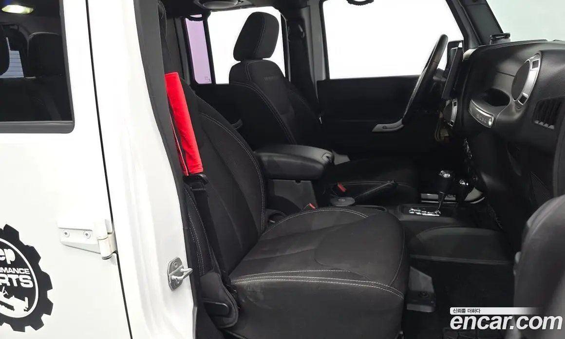 Jeep Wrangler 2013 2.8 автомат (гидро), фото 11
