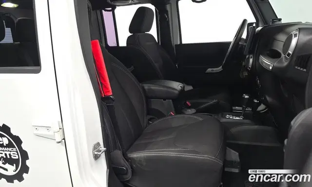 Jeep Wrangler 2013 2.8 автомат (гидро), миниатюра 11