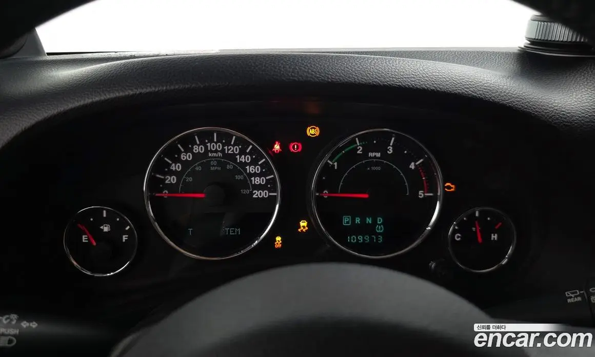 Jeep Wrangler 2013 2.8 автомат (гидро), фото 8