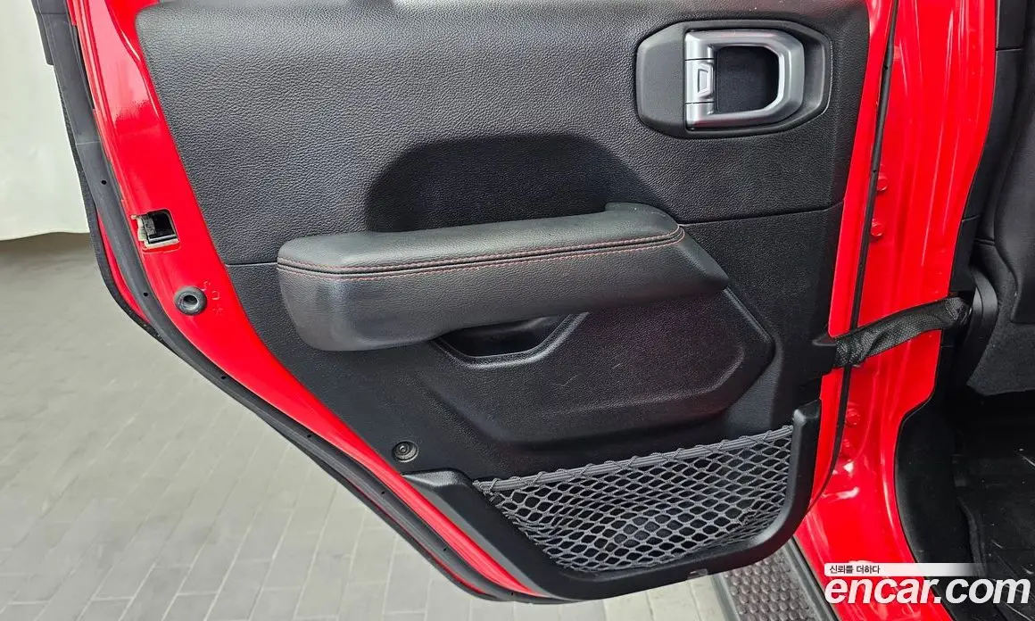 Jeep Wrangler 2019 2.0 автомат (гидро), фото 15