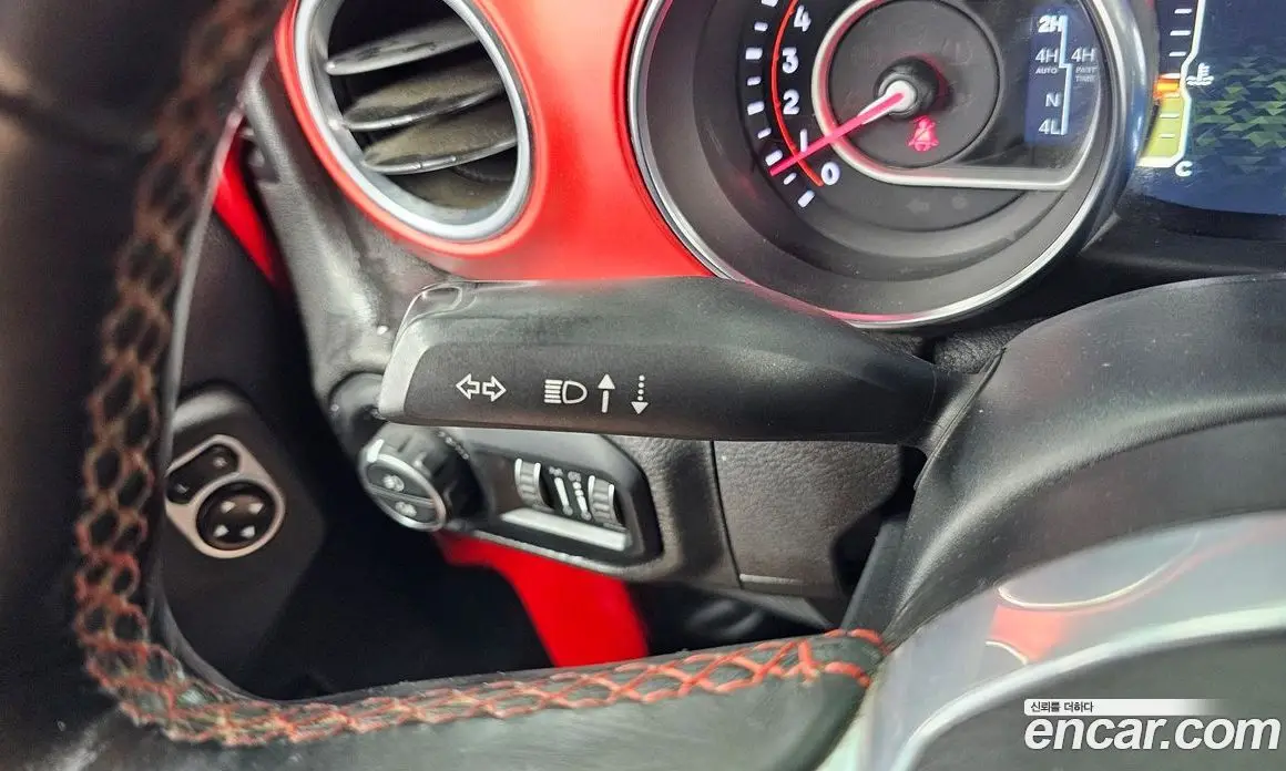 Jeep Wrangler 2019 2.0 автомат (гидро), фото 27