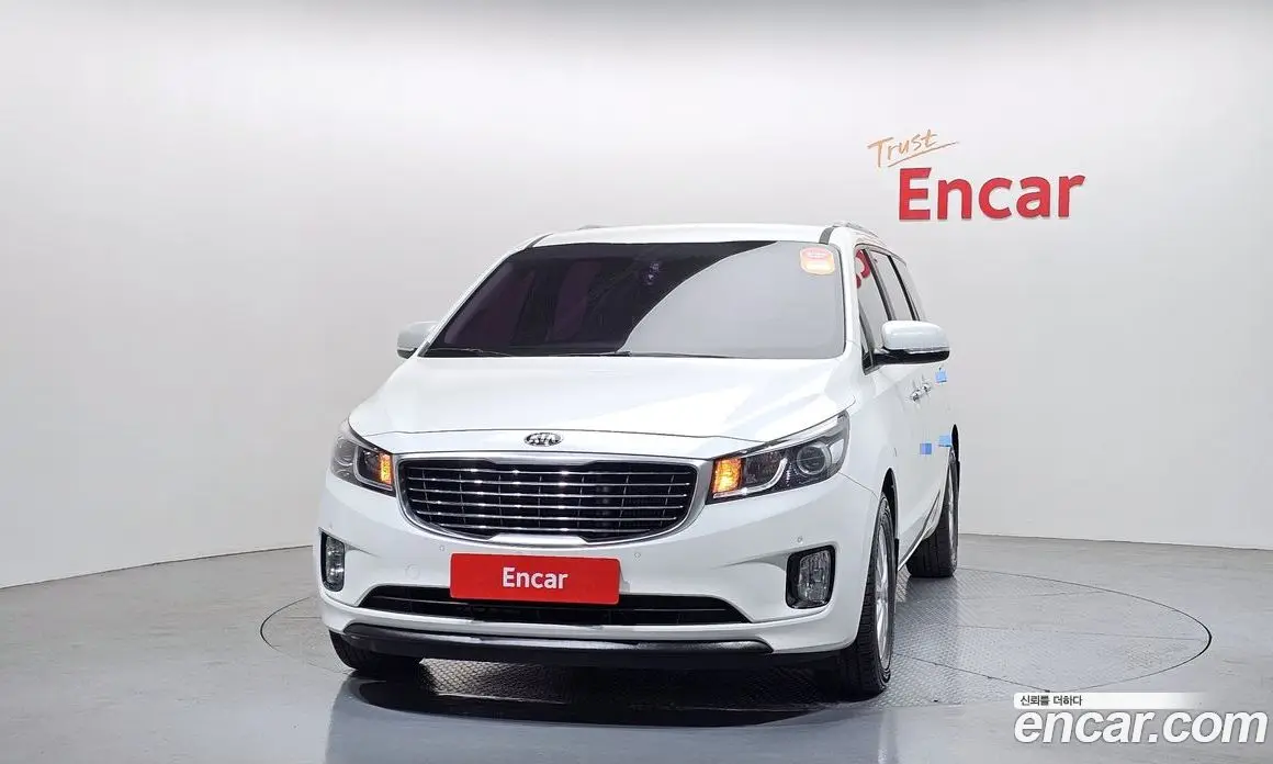 Kia Carnival 2015 2.2 автомат (гидро), фото 3