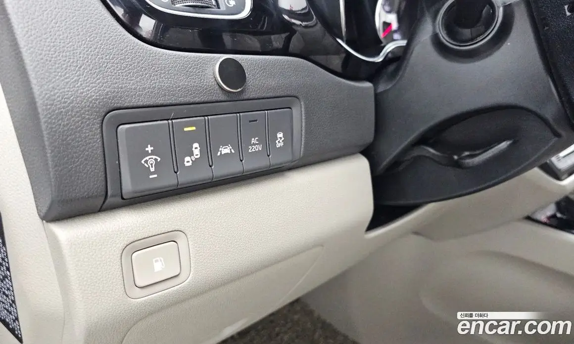 Kia Carnival 2018 2.2 автомат (гидро), фото 31