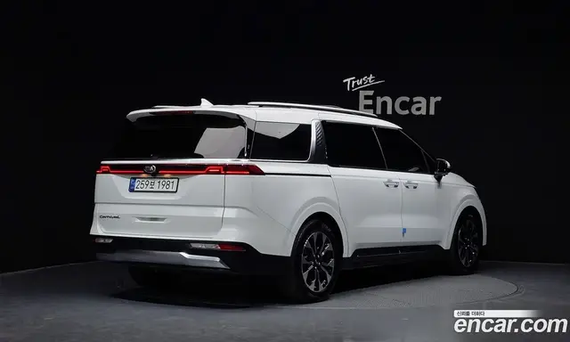Kia Carnival 2020 2.2 автомат (гидро), миниатюра 2