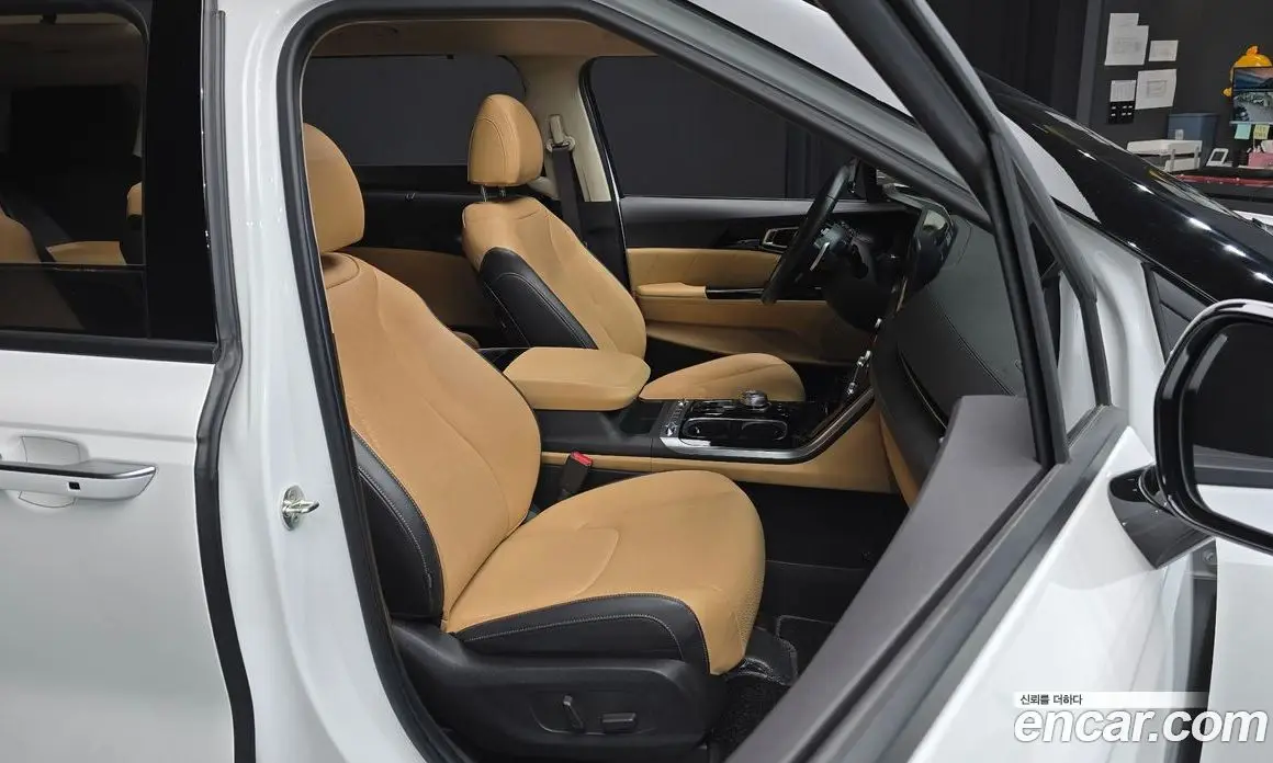Kia Carnival 2020 2.2 автомат (гидро), фото 18