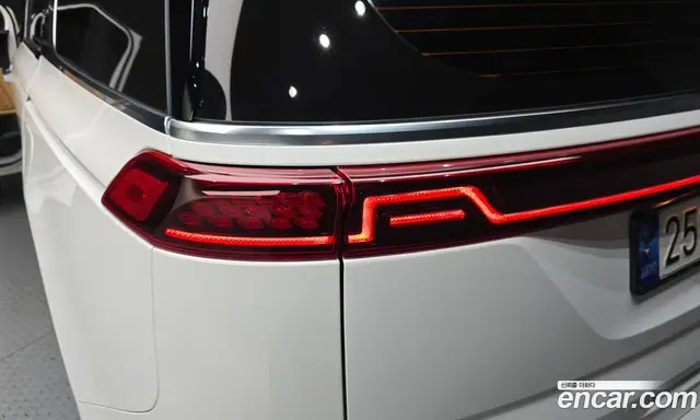 Kia Carnival 2020 2.2 автомат (гидро), миниатюра 9