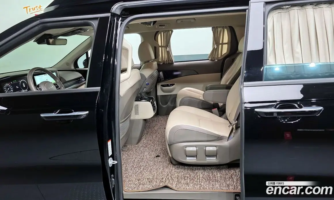 Kia Carnival 2021 3.5 автомат (гидро), фото 17
