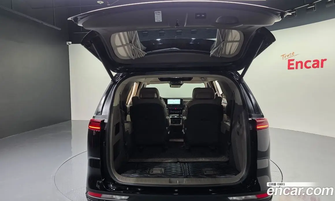 Kia Carnival 2021 3.5 автомат (гидро), фото 36