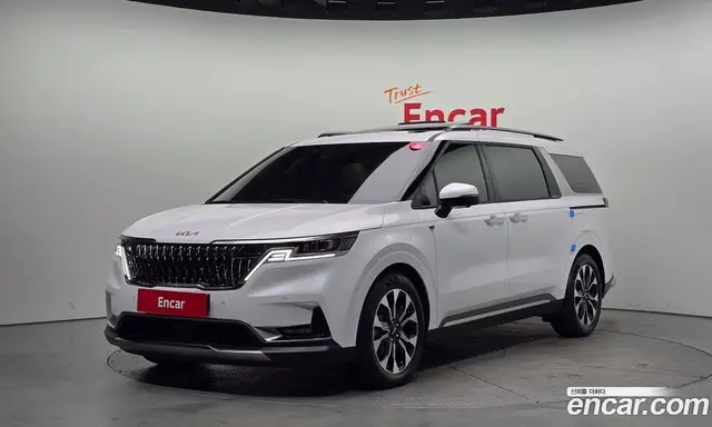 Kia Carnival, 2022, 28 597 км