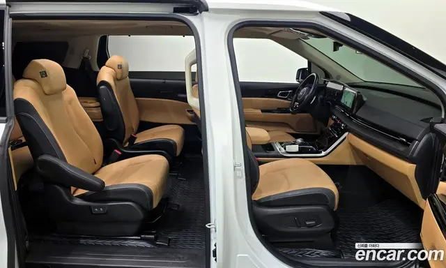 Kia Carnival 2022 2.2 автомат (гидро), миниатюра 12