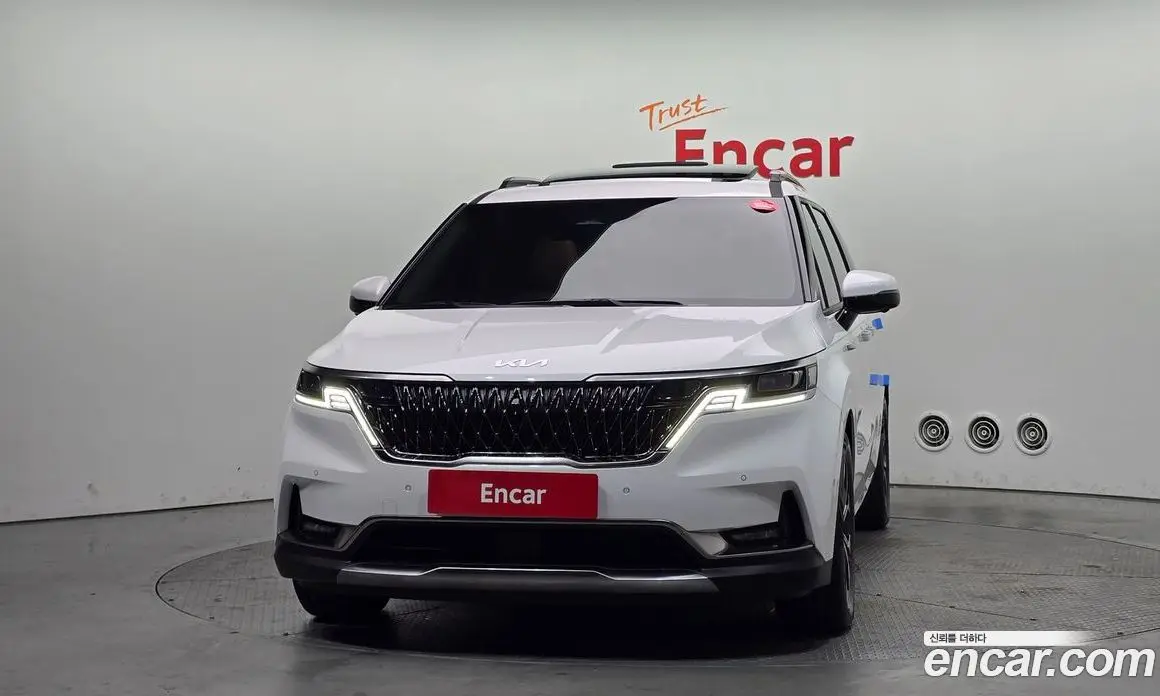 Kia Carnival 2022 2.2 автомат (гидро), фото 3