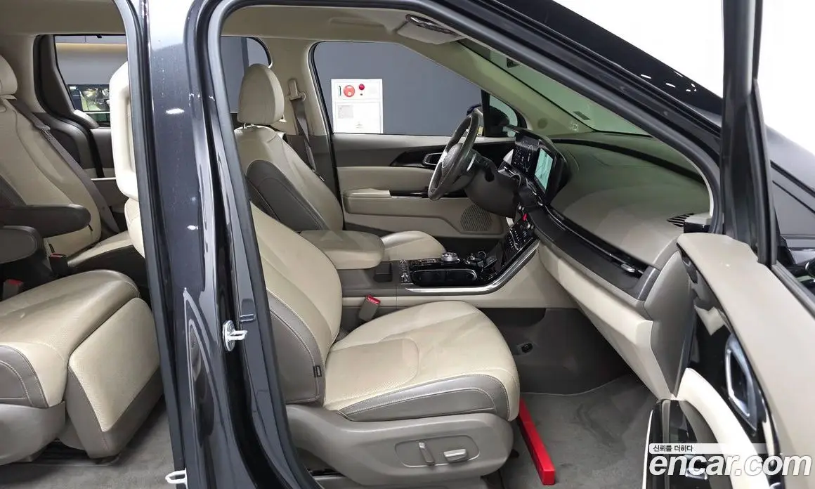 Kia Carnival 2022 3.5 автомат (гидро), фото 11