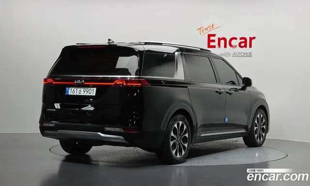Kia Carnival 2023 2.2 автомат (гидро), миниатюра 2