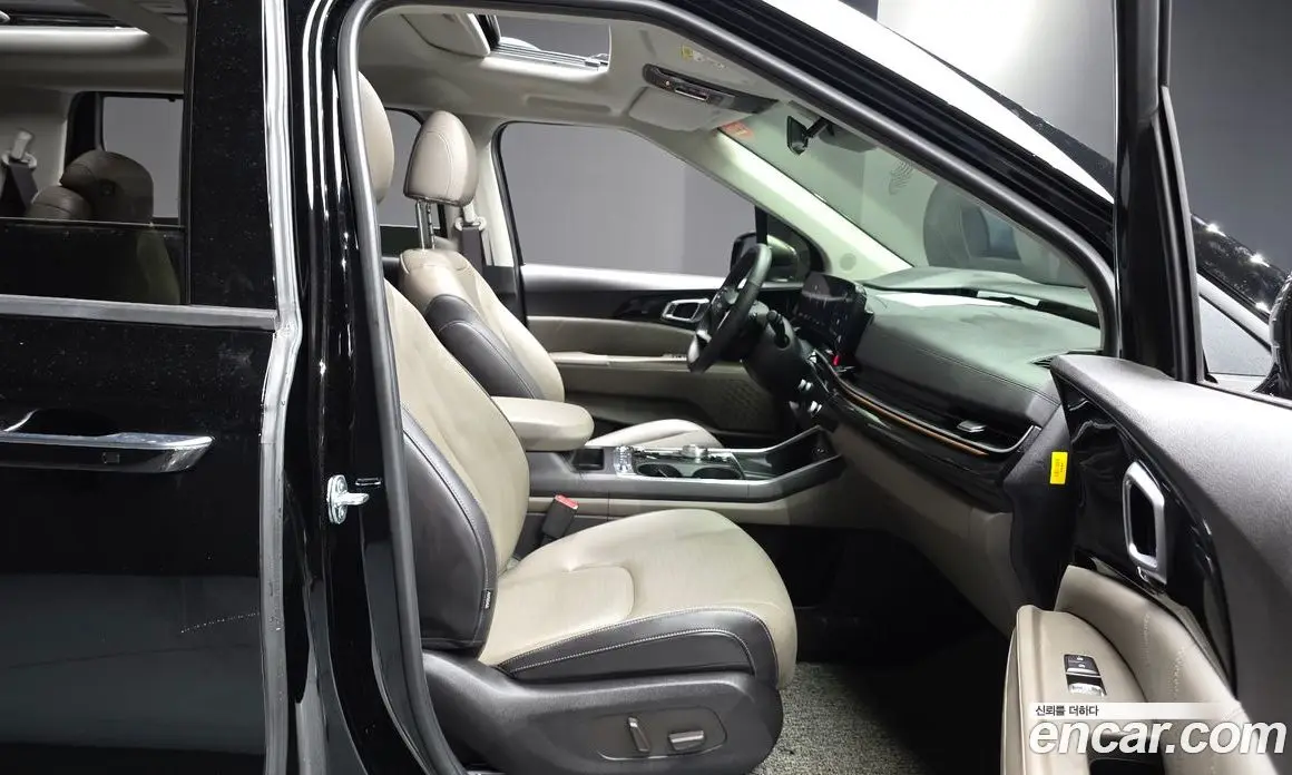 Kia Carnival 2025 3.5 автомат (гидро), фото 16