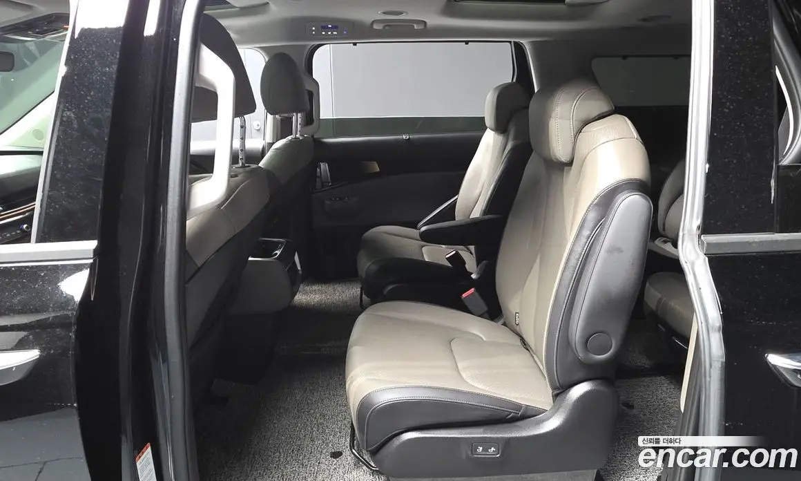 Kia Carnival 2025 3.5 автомат (гидро), фото 17