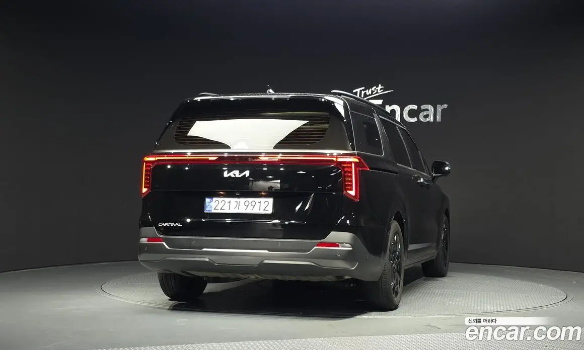 Kia Carnival 2025 3.5 автомат (гидро), фото 4