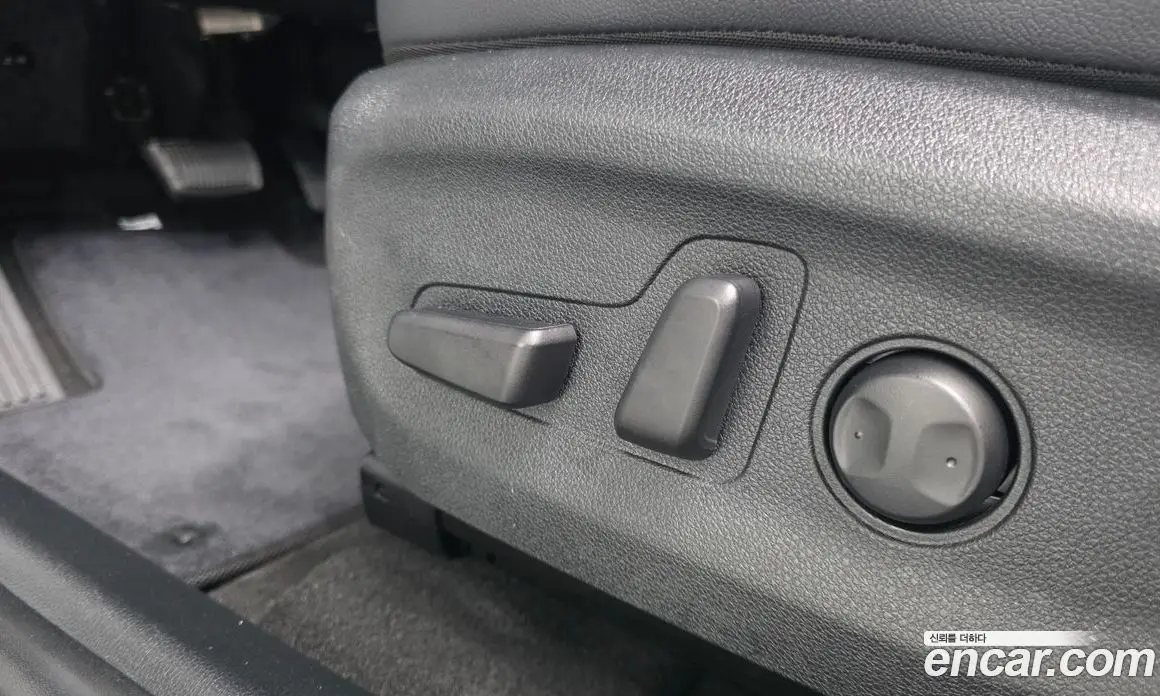 Kia Niro 2023 0.2 автомат (гидро), фото 32